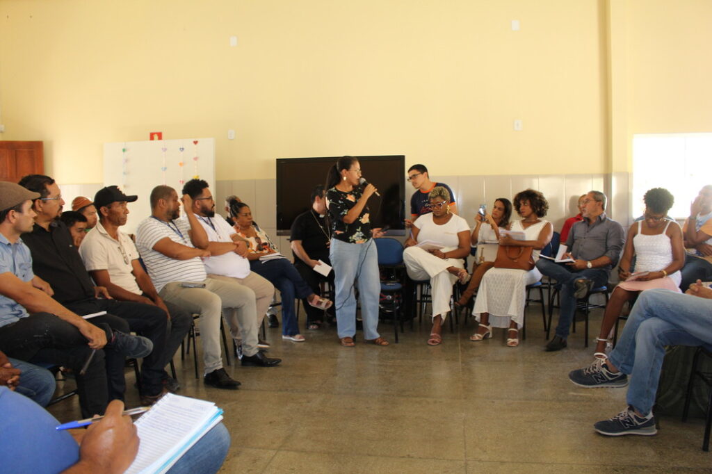 Em reunião com Comitiva do Governo da Bahia, atingidos por mineração relatam danos socioambientais